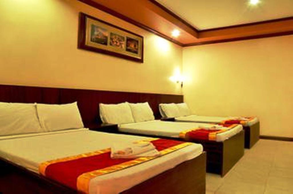 Bed and Breakfast Ysabelle Mansion à Puerto Princesa Extérieur photo