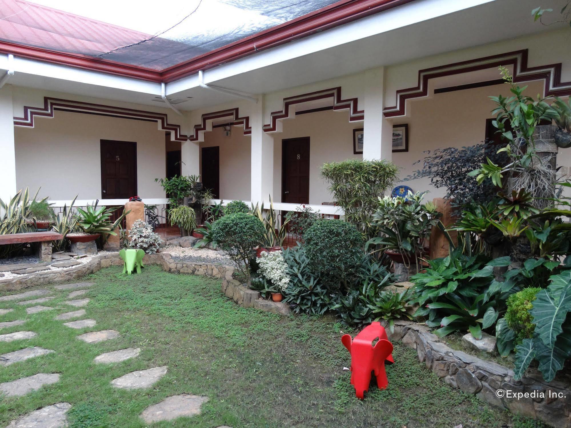 Bed and Breakfast Ysabelle Mansion à Puerto Princesa Extérieur photo